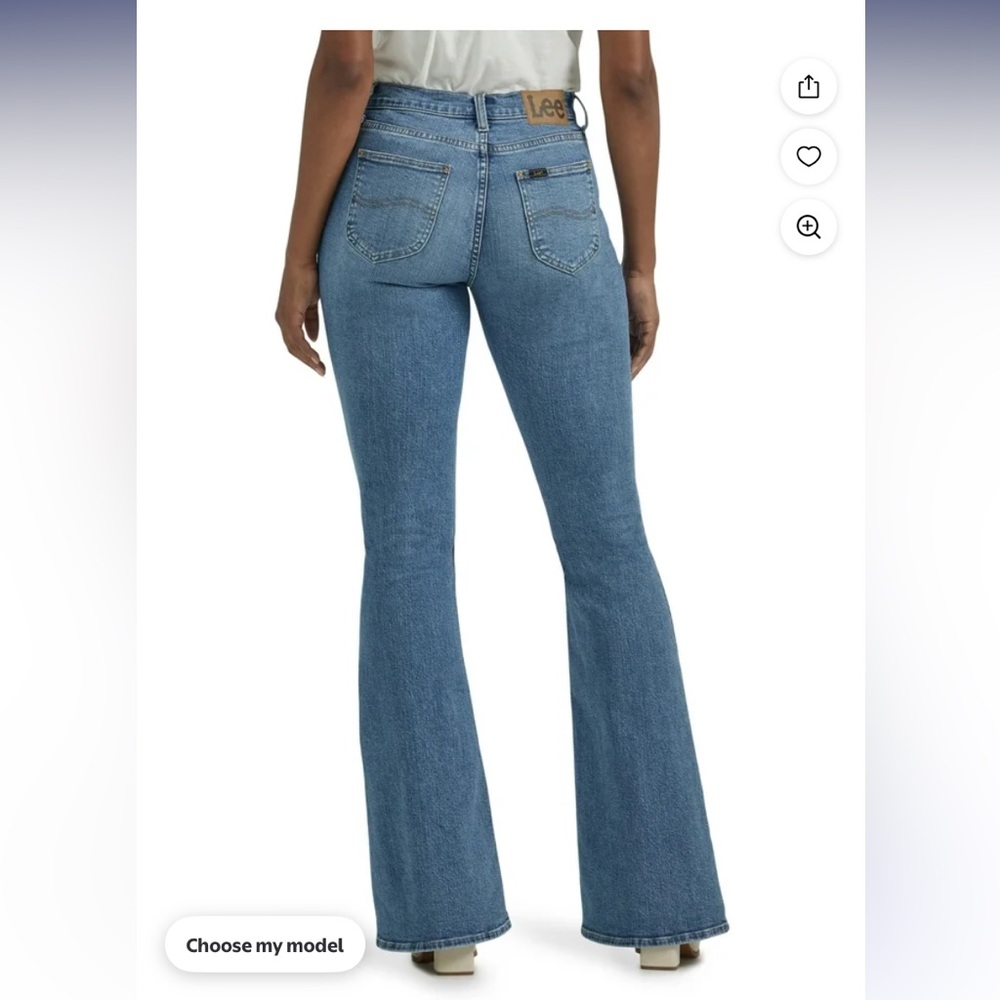 16S Lee Women's Legendary Flare Jeans